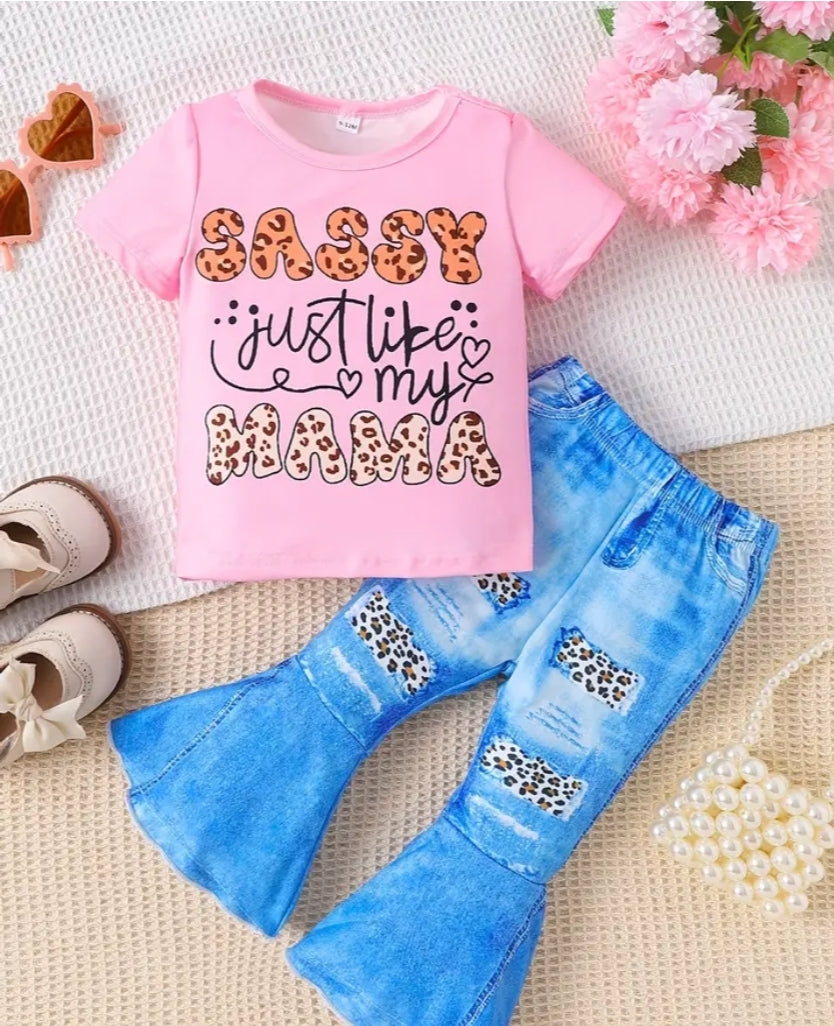 SASSY MAMA Print 2pcs Girls Short-sleeved Letter T-Shirt + Bell Bottom Leggings Set