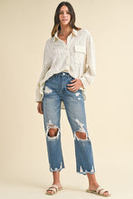 Load image into Gallery viewer, Online Annie Wear Distressed Raw Hem Cropped Jeans
