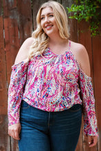 Load image into Gallery viewer, Pink Floral Print Cold Shoulder Plus Size Top
