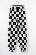 Load image into Gallery viewer, Online Black Checkerboard Elastic Waist Pocketed Joggers
