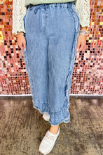 Load image into Gallery viewer, Online Blue Plus Size Lace up Waist Ruffled Trim Ankle Length Jeans
