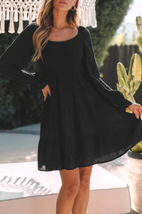 Similar
Black Bishop Sleeve Smocked Tiered Mini Dress