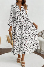 Load image into Gallery viewer, White Leopard Print Notch V Neck Loose Fit Maxi Dress
