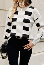 Load image into Gallery viewer, Pink Checkered Ribbed Edge O Neck Drop Shoulder Sweater
