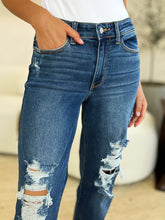 Load image into Gallery viewer, Online Judy Blue Full Size Mid Rise Distressed Raw Hem Jeans
