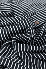 Load image into Gallery viewer, Online Black white Striped Print Buttoned Wide Leg Sleeveless Jumpsuit
