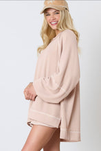 Load image into Gallery viewer, Jet Stream Corded  Lantern Sleeve Top
