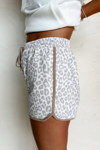 Online White Leopard Elastic Waist Lace up Contrast Trim Casual Shorts