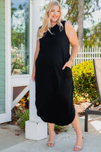 Load image into Gallery viewer, Black Plus Size Wide Sleeveless Shoulder Straps Maxi Dress
