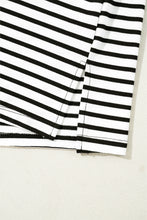 Load image into Gallery viewer, Online Black Stripe Chest Pocket Patch Round Neck Tank Top
