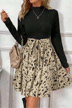 Load image into Gallery viewer, Online Black Ribbed Knit Patchwork Printed Belted A-line Dress
