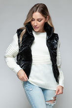 Load image into Gallery viewer, Online Snobbish Fine Fur Lining Quilted Vest
