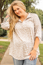 Load image into Gallery viewer, Online Apricot Leopard Tab Sleeve V Neck Plus Size Top
