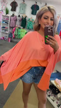 Load and play video in Gallery viewer, Orange Contrast Color Block Blouse

