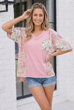 Load image into Gallery viewer, Pink Mixed Floral Print Oversized V-Neck Top
