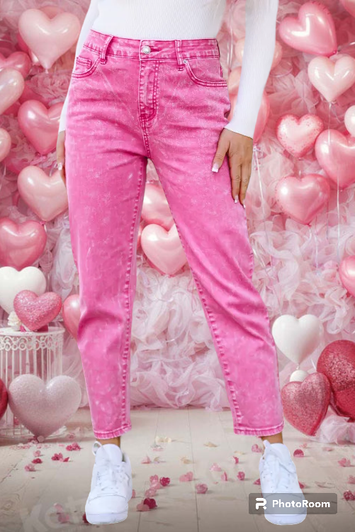 Rose Mid-Waist Pocketed Button Casual Jeans