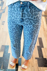 Sky Blue Leopard Print Straight Loose Jeans