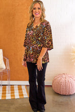 Load image into Gallery viewer, White Leopard Print Wide Sleeve Peplum Hem Blouse
