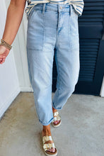 Load image into Gallery viewer, Beau Blue High Rise Barrel Relaxed Patch Pocket Jeans
