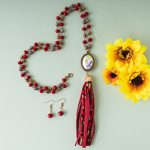 Beaded Tassel Necklace -Red